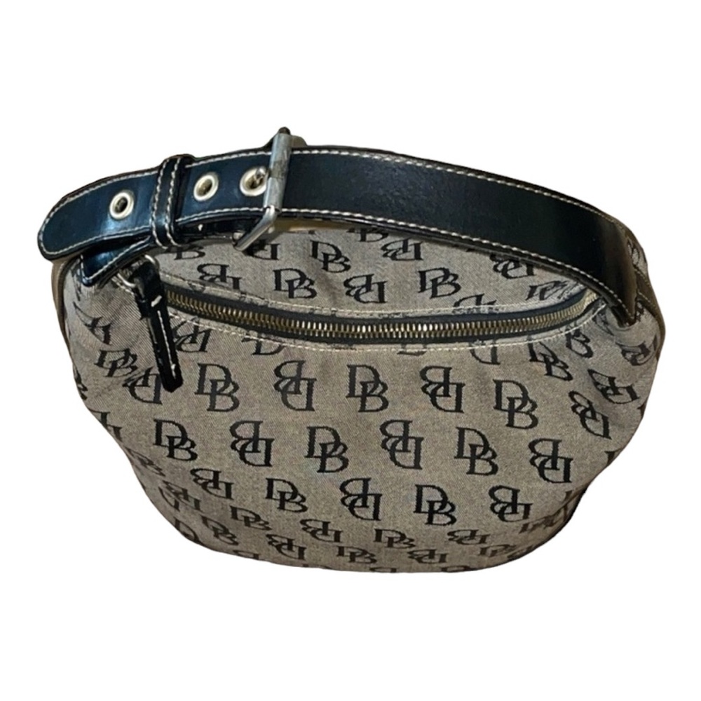 Dooney & Bourke